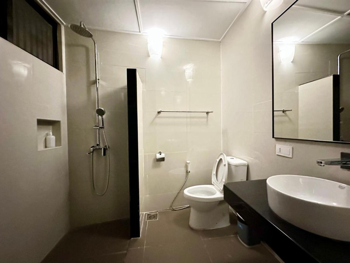 Madras Inn 58-1 Private Bathroom George Town Exterior foto